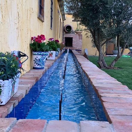 Hostal Cortijo Bustamante Baza Exterior foto