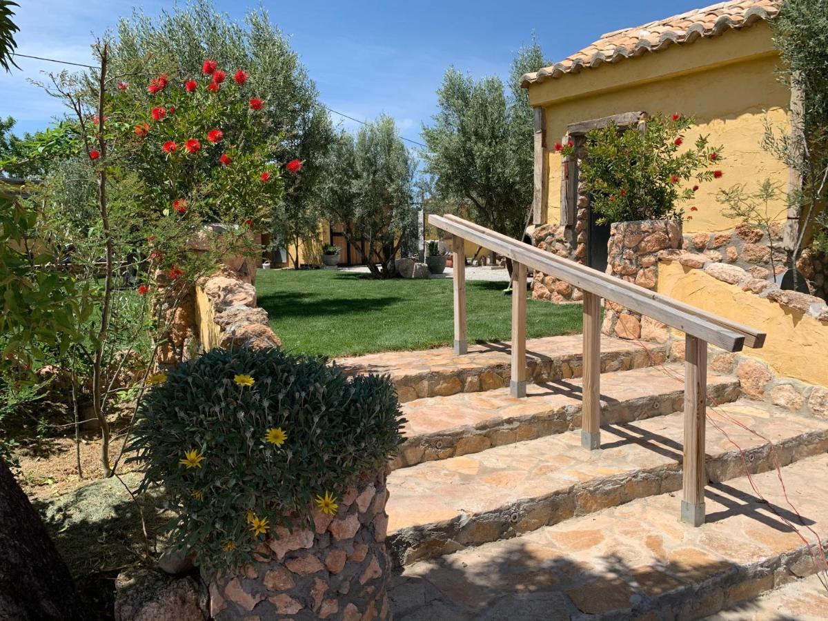 Hostal Cortijo Bustamante Baza Exterior foto