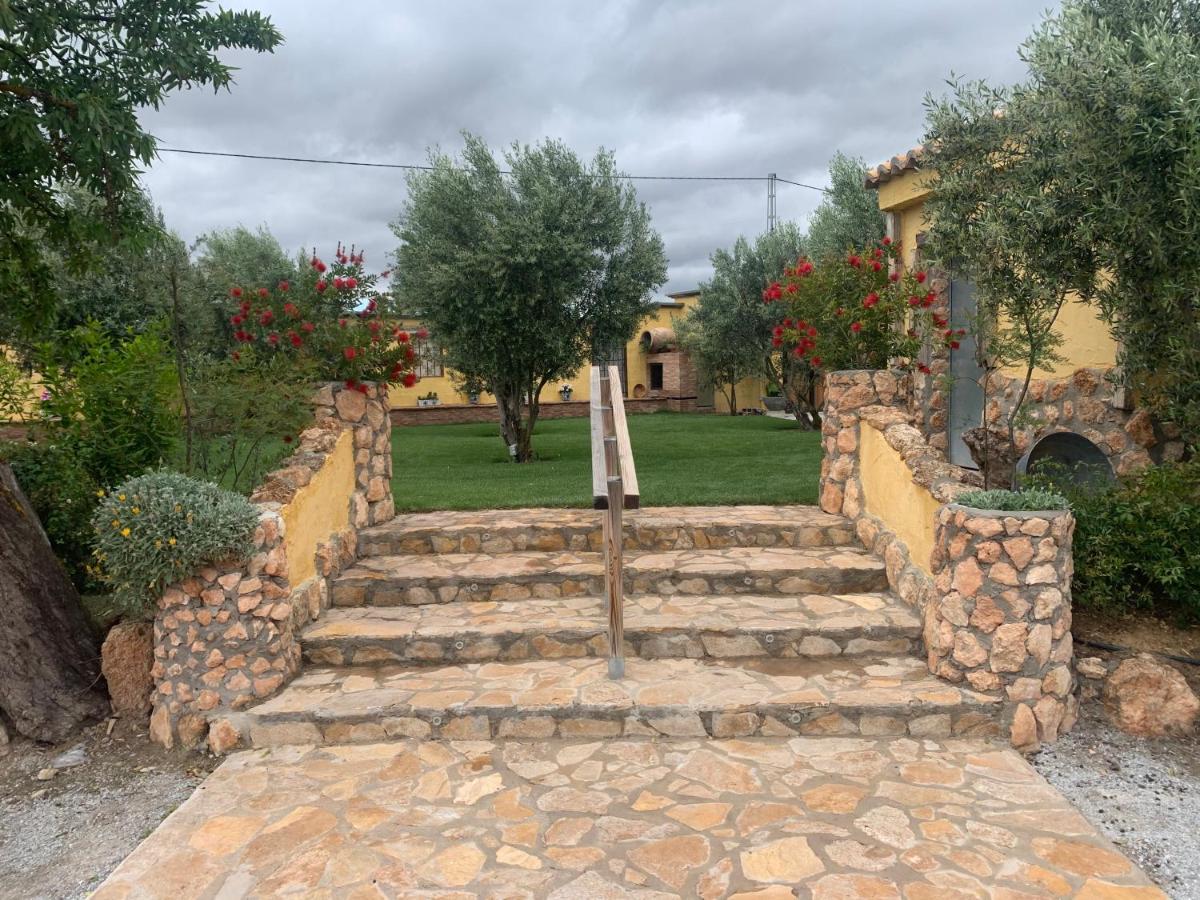 Hostal Cortijo Bustamante Baza Exterior foto