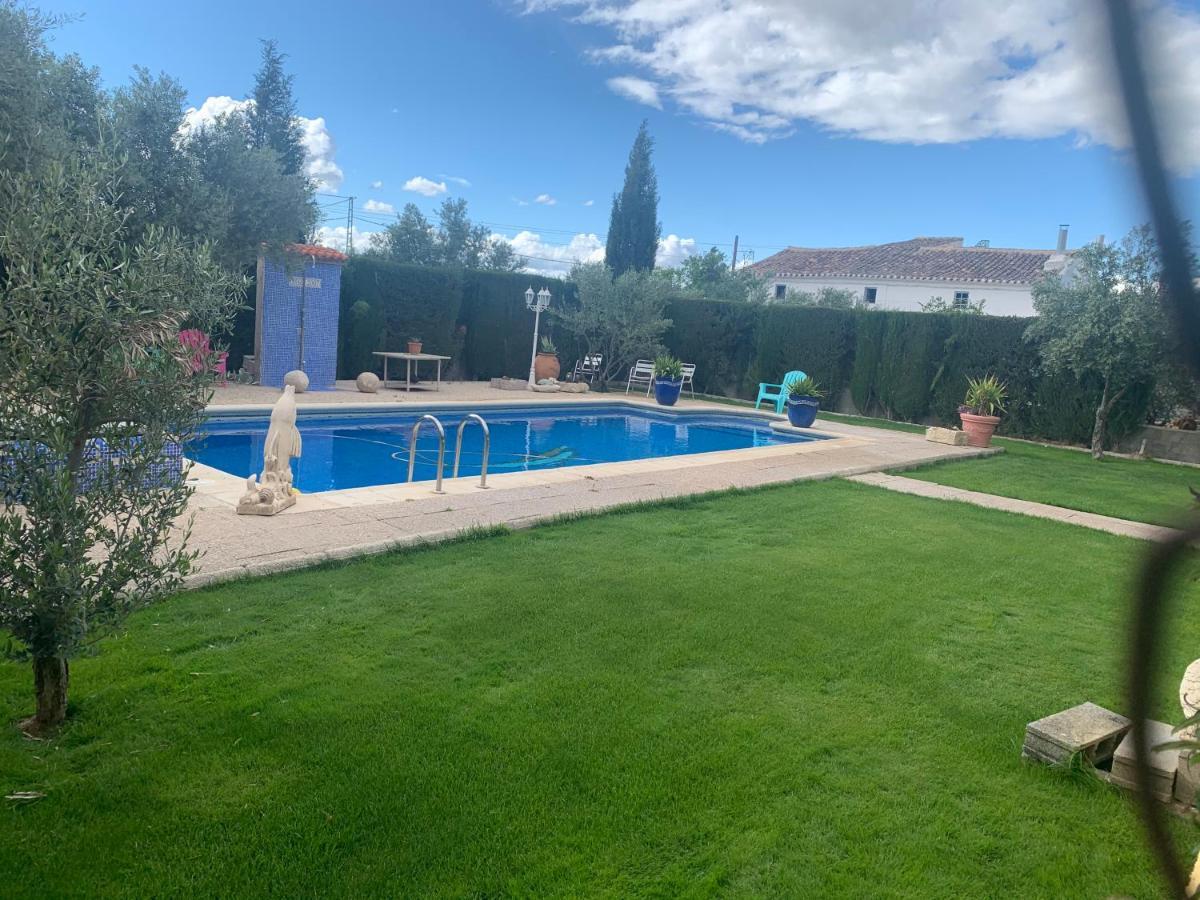 Hostal Cortijo Bustamante Baza Exterior foto