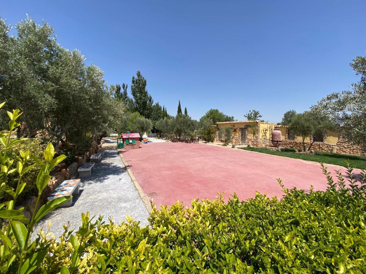 Hostal Cortijo Bustamante Baza Exterior foto