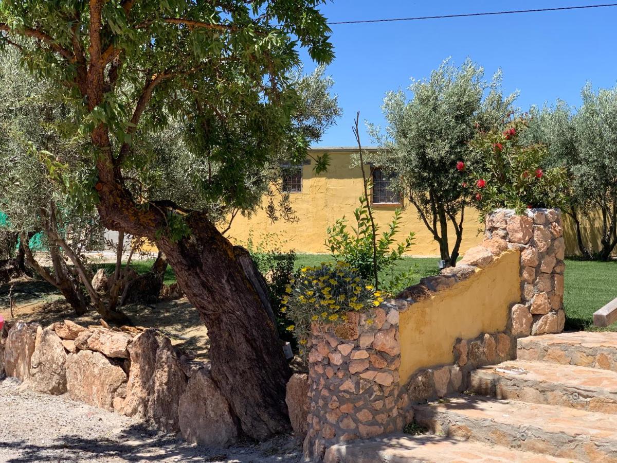 Hostal Cortijo Bustamante Baza Exterior foto