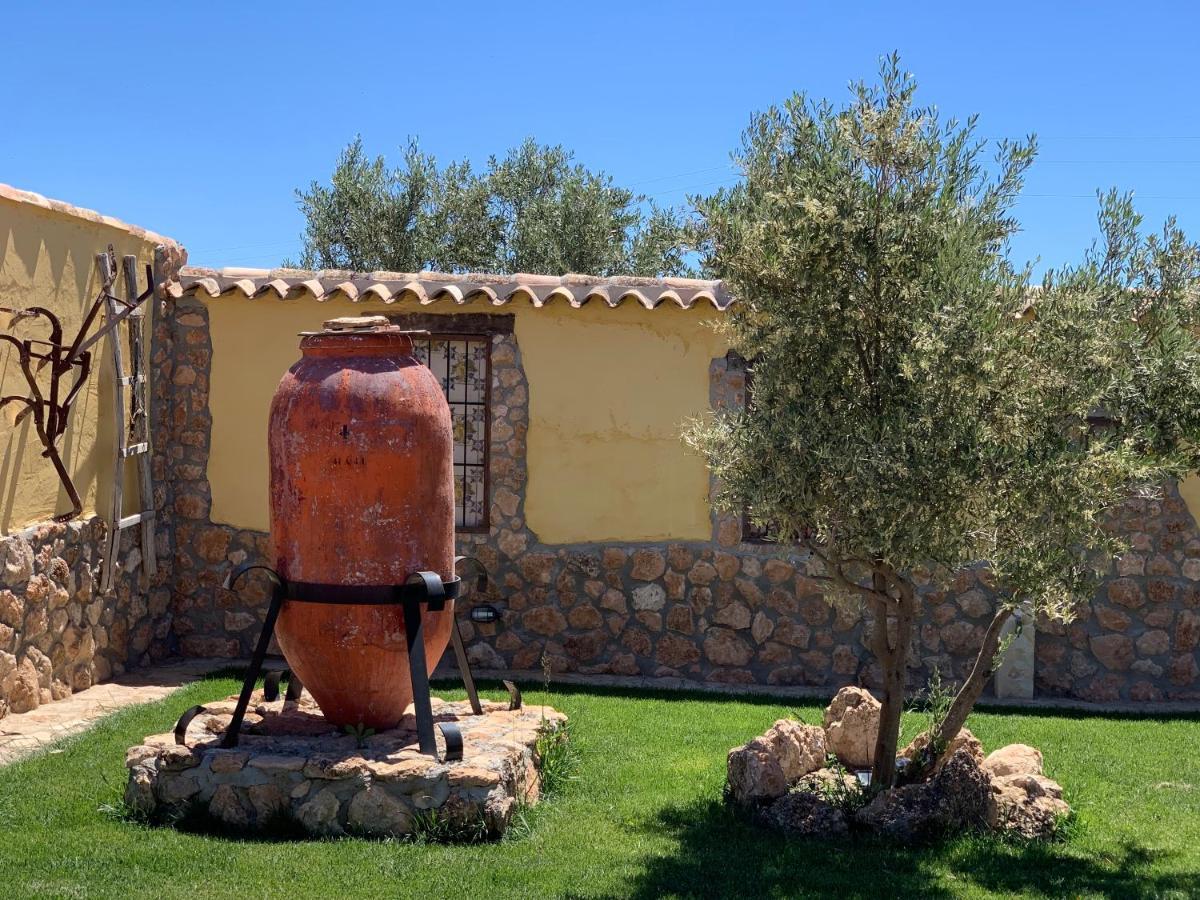 Hostal Cortijo Bustamante Baza Exterior foto